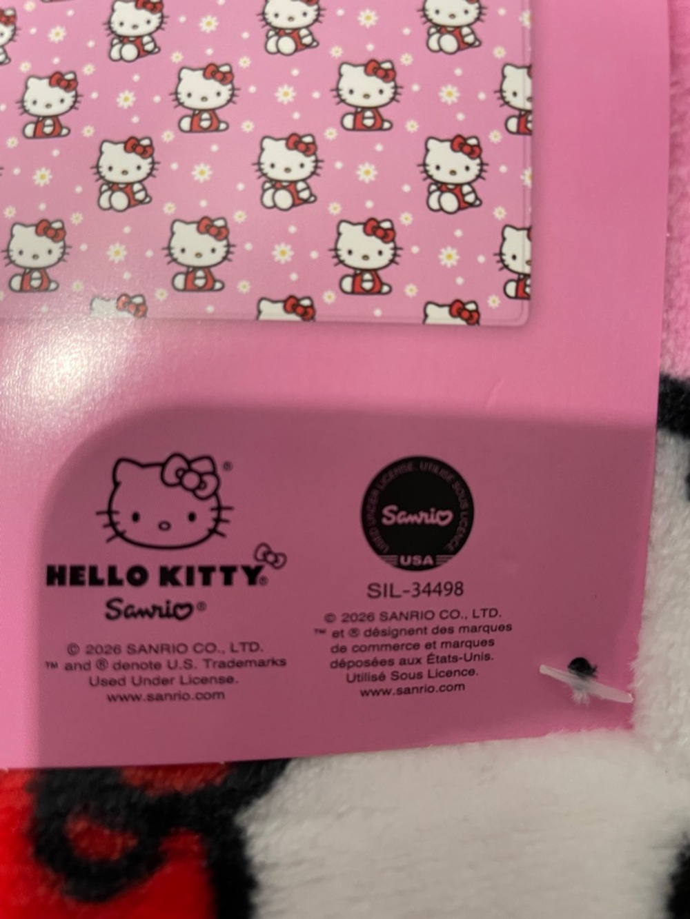 Hello Kitty Pink Patterned Plush Throw Blanket - Picture 9 of 16